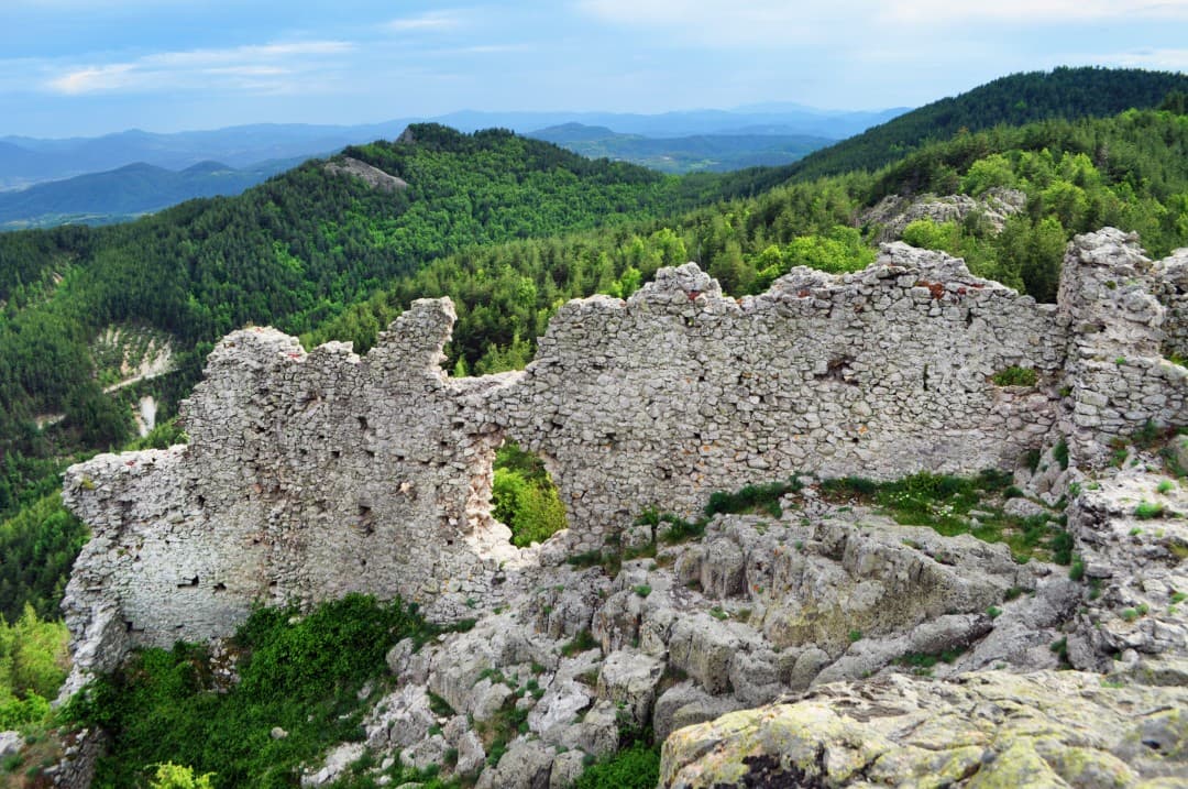 Ustra Fortress