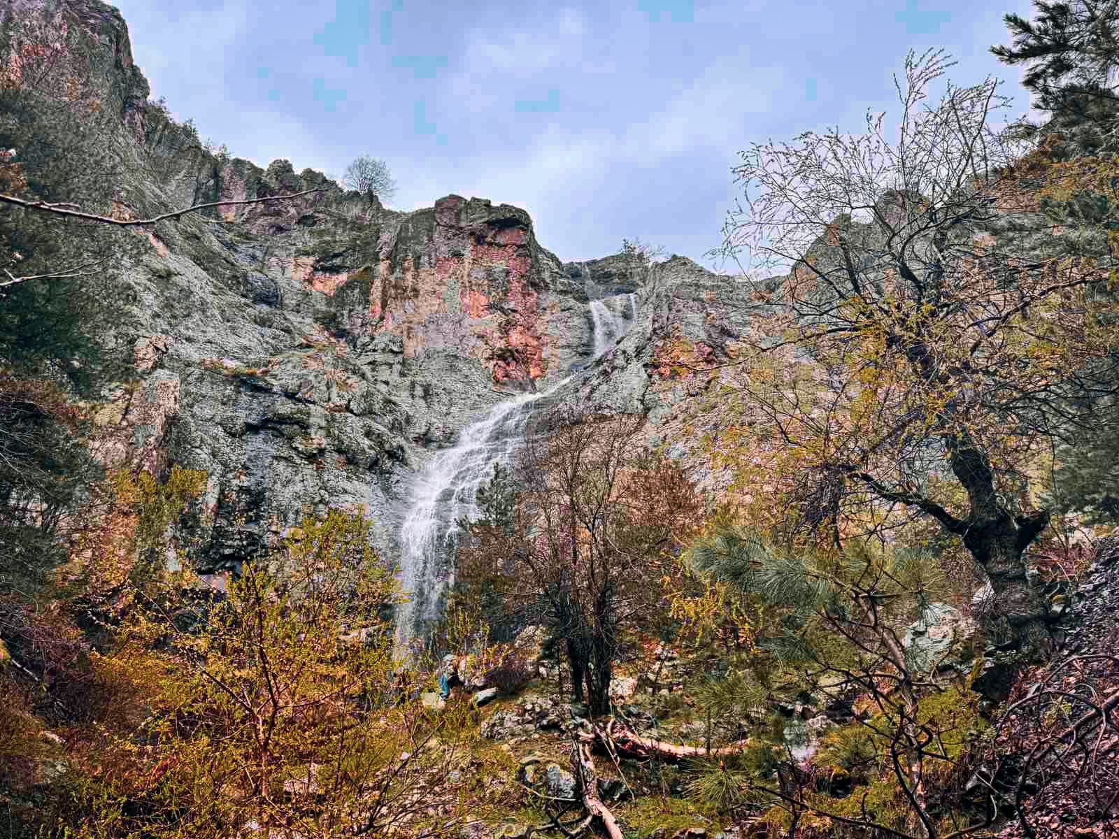 The Waterfall near Bezvodno